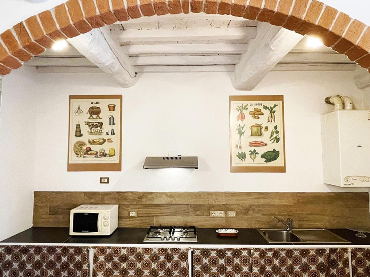 Appartamento Con Piscina E Giardino A Siena Exteriör bild