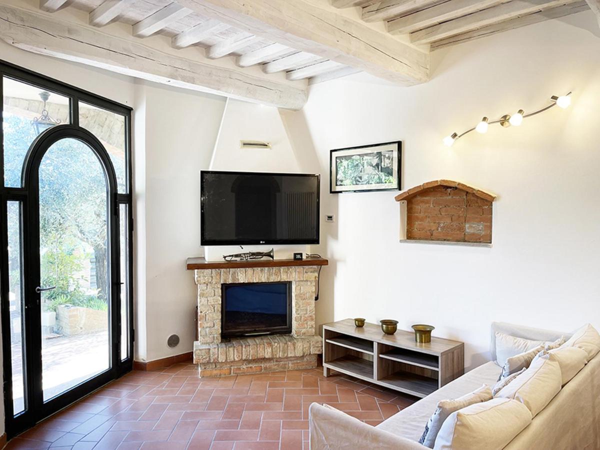 Appartamento Con Piscina E Giardino A Siena Exteriör bild